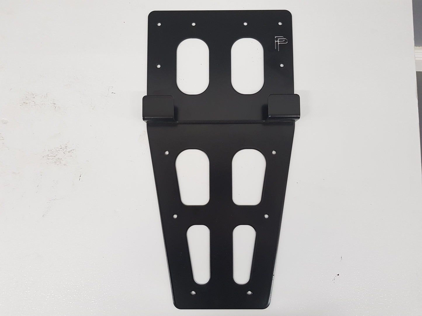 Fordonsinredning hållare formhållarplåt